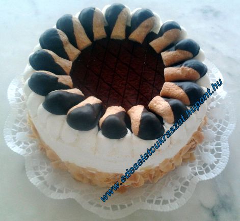 tiramisu_torta.jpg